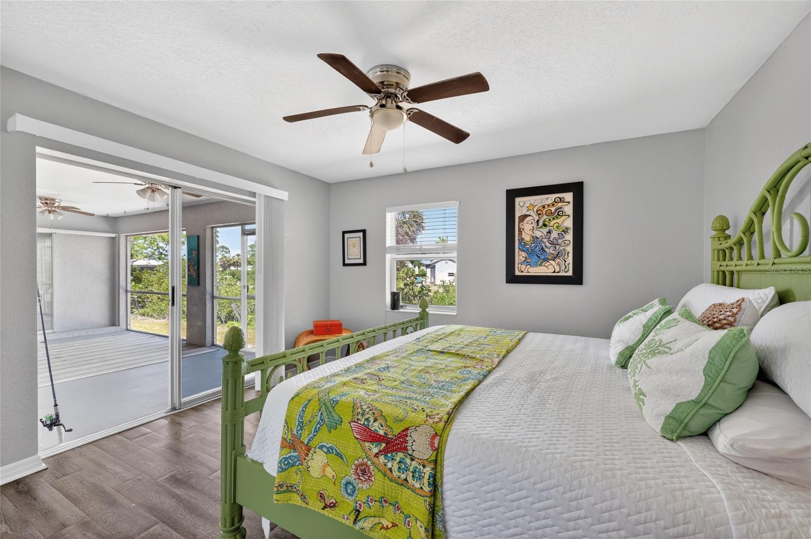 CHARLOTTE PARK - Residential