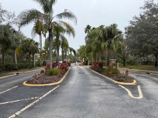 1006 VISTA CAY COURT