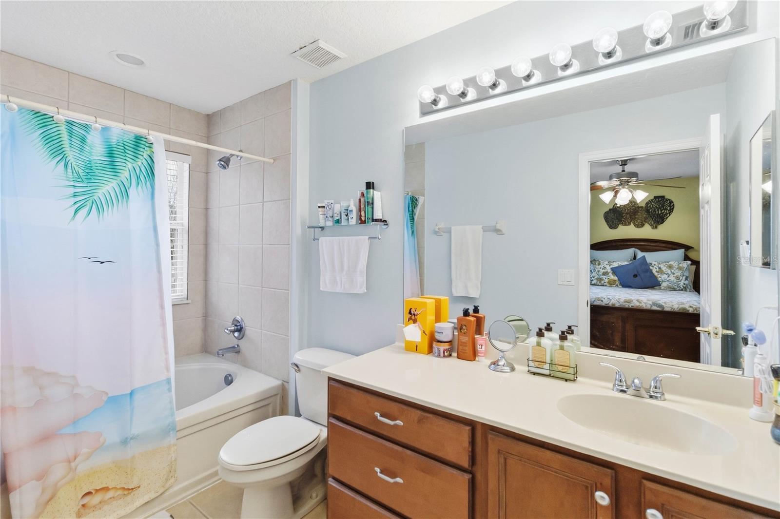 RETREAT AT TWIN LAKES REP - Residential