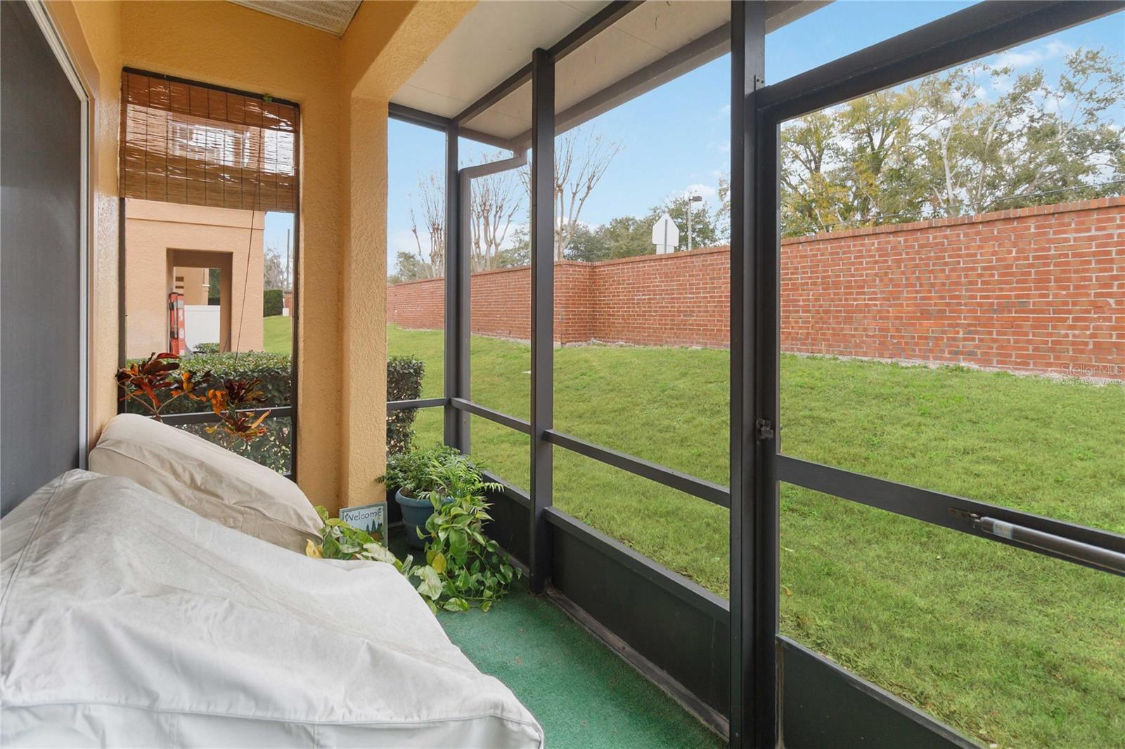 RETREAT AT TWIN LAKES REP - Residential