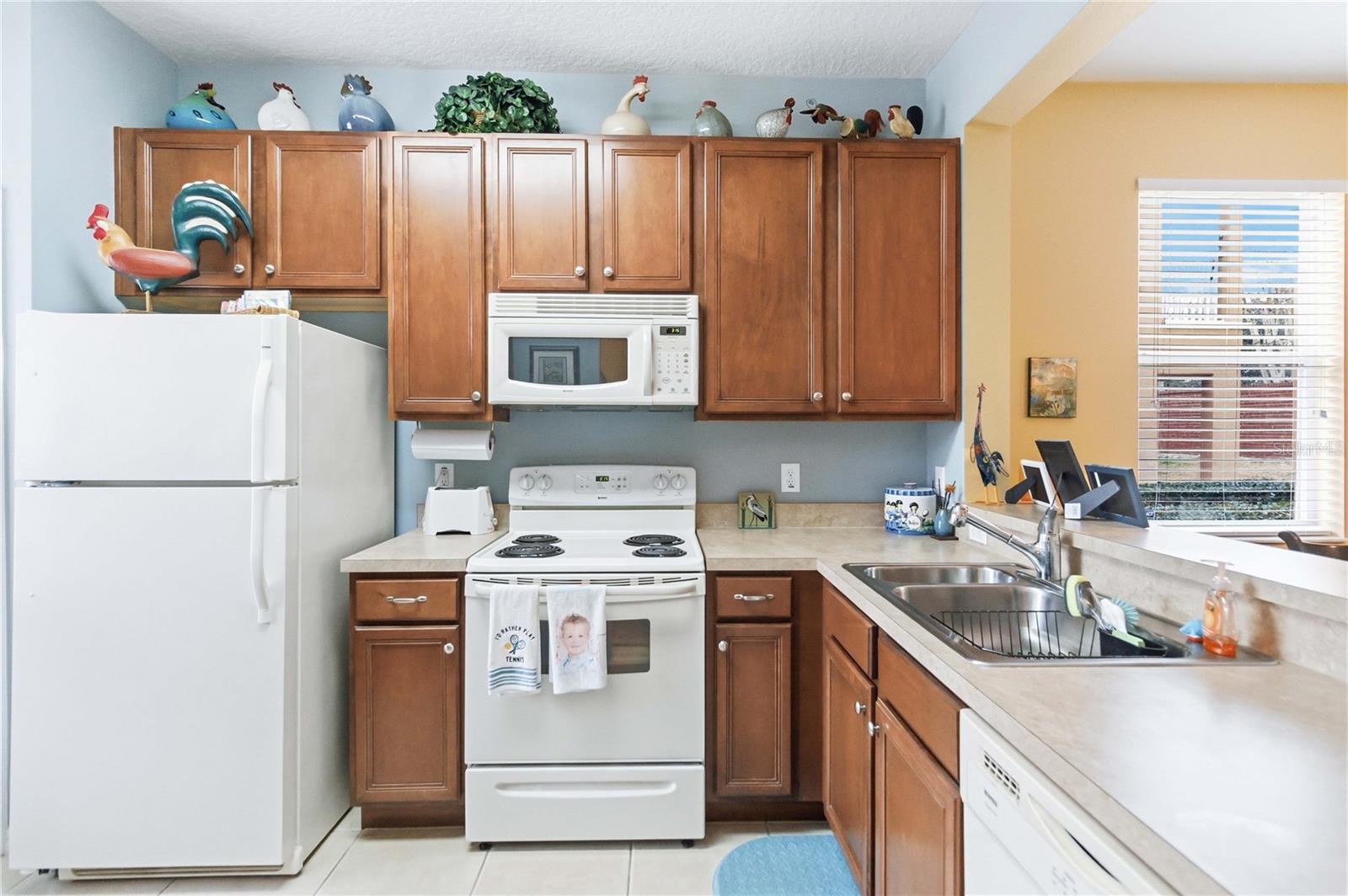 RETREAT AT TWIN LAKES REP - Residential