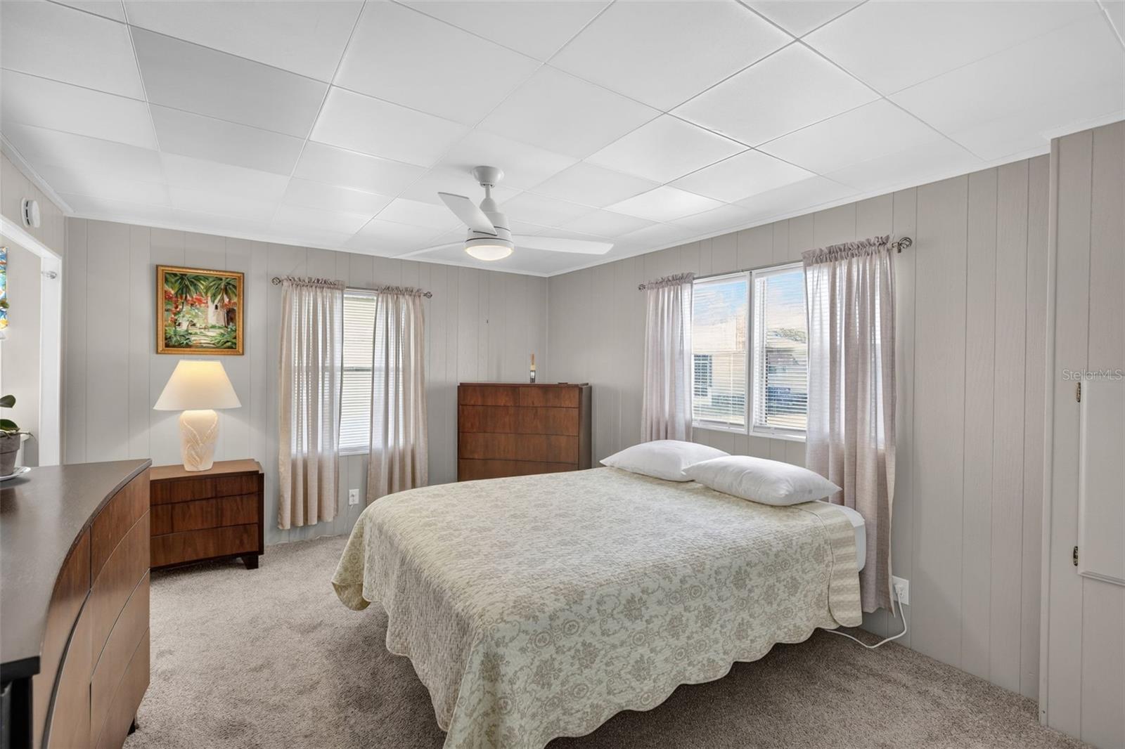 LA CASA MHP CO-OP - Residential