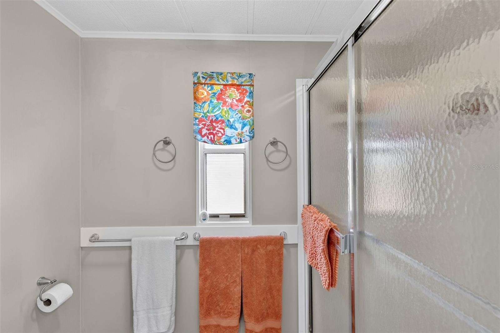 LA CASA MHP CO-OP - Residential