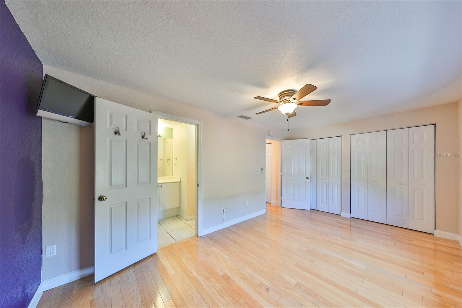 TIERRA SHORES TWNHMS - Residential