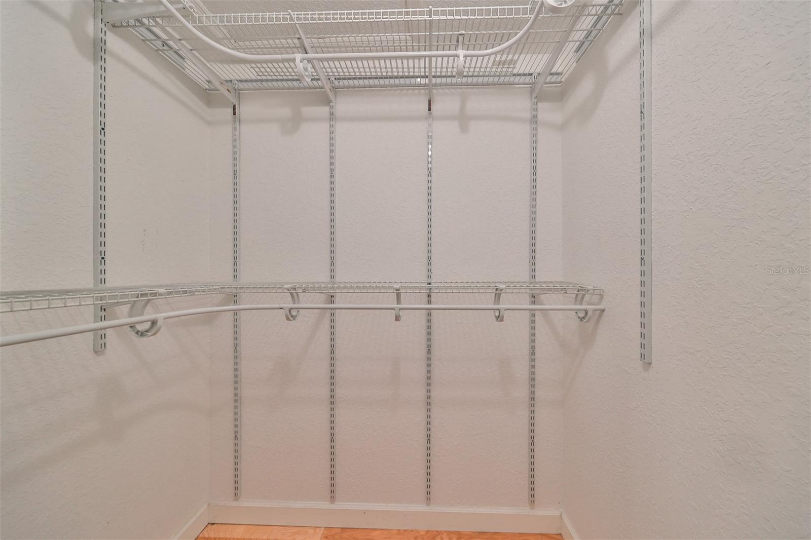 TIERRA SHORES TWNHMS - Residential