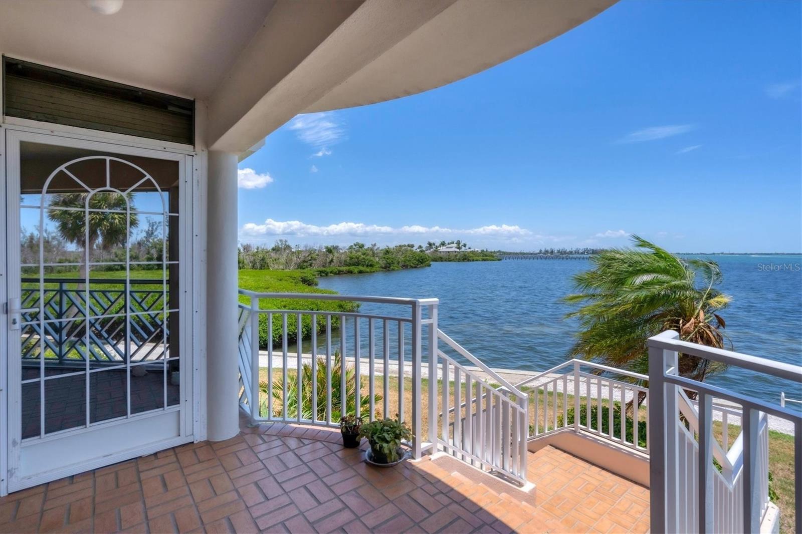 PLACIDA HARBOUR PH 01 BLDG 01 - Residential