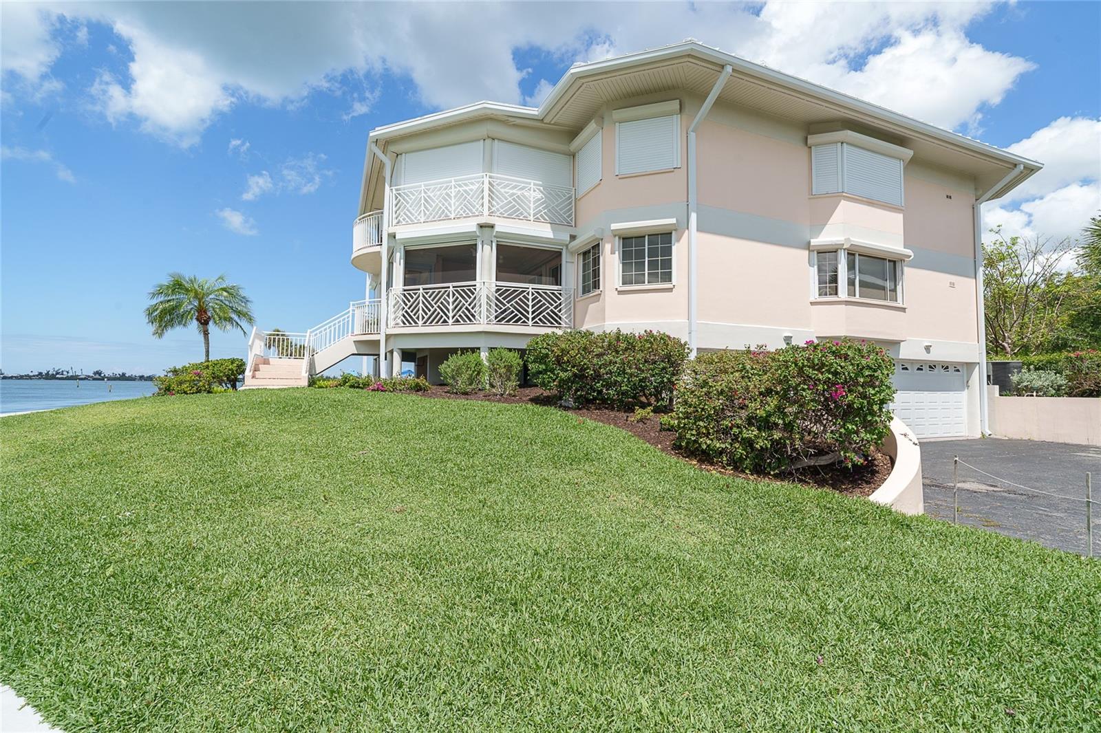 PLACIDA HARBOUR PH 01 BLDG 01 - Residential