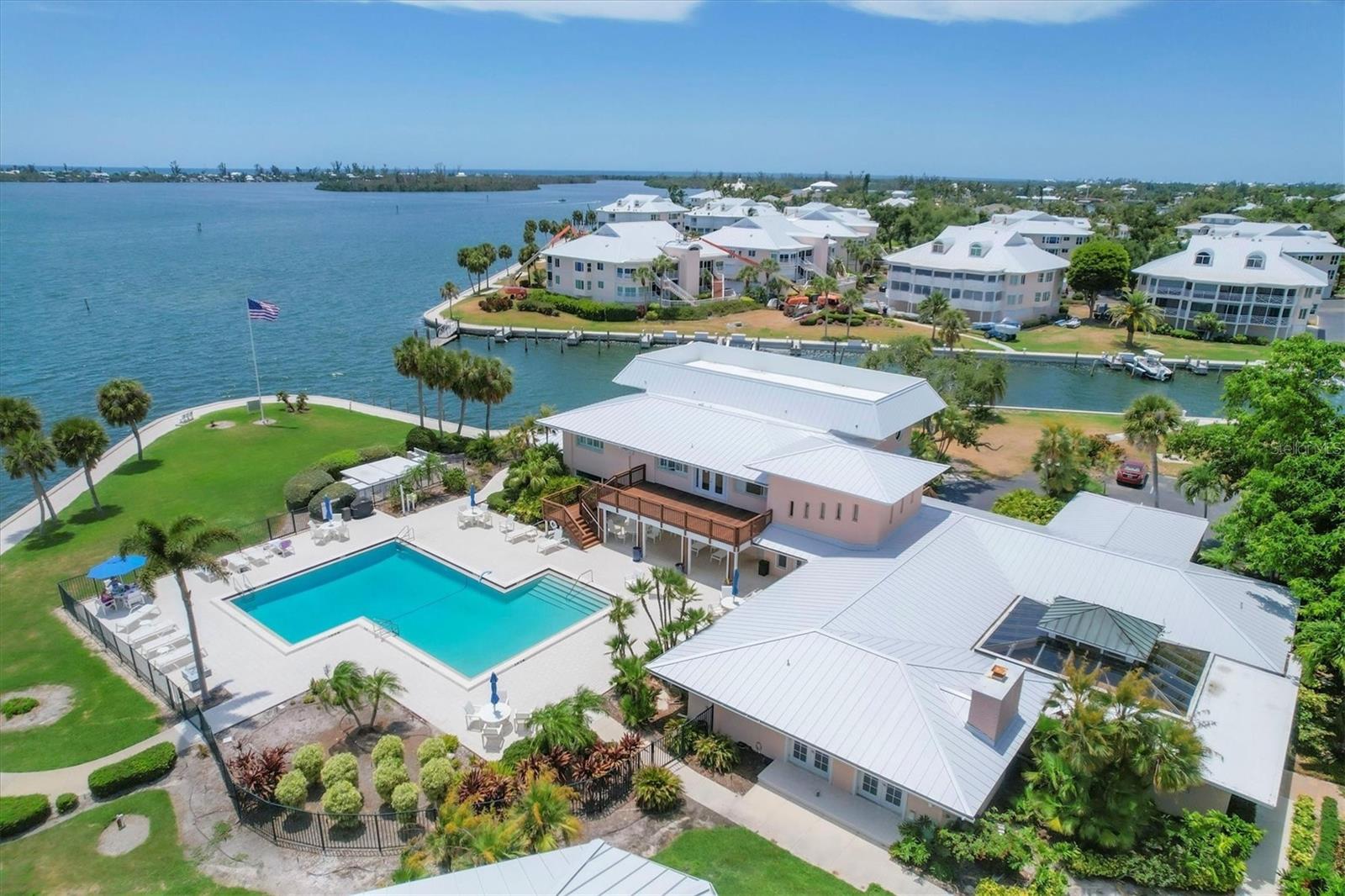 PLACIDA HARBOUR PH 01 BLDG 01 - Residential