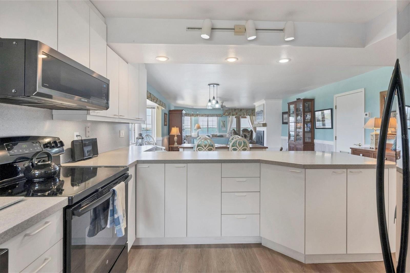 PLACIDA HARBOUR PH 01 BLDG 01 - Residential