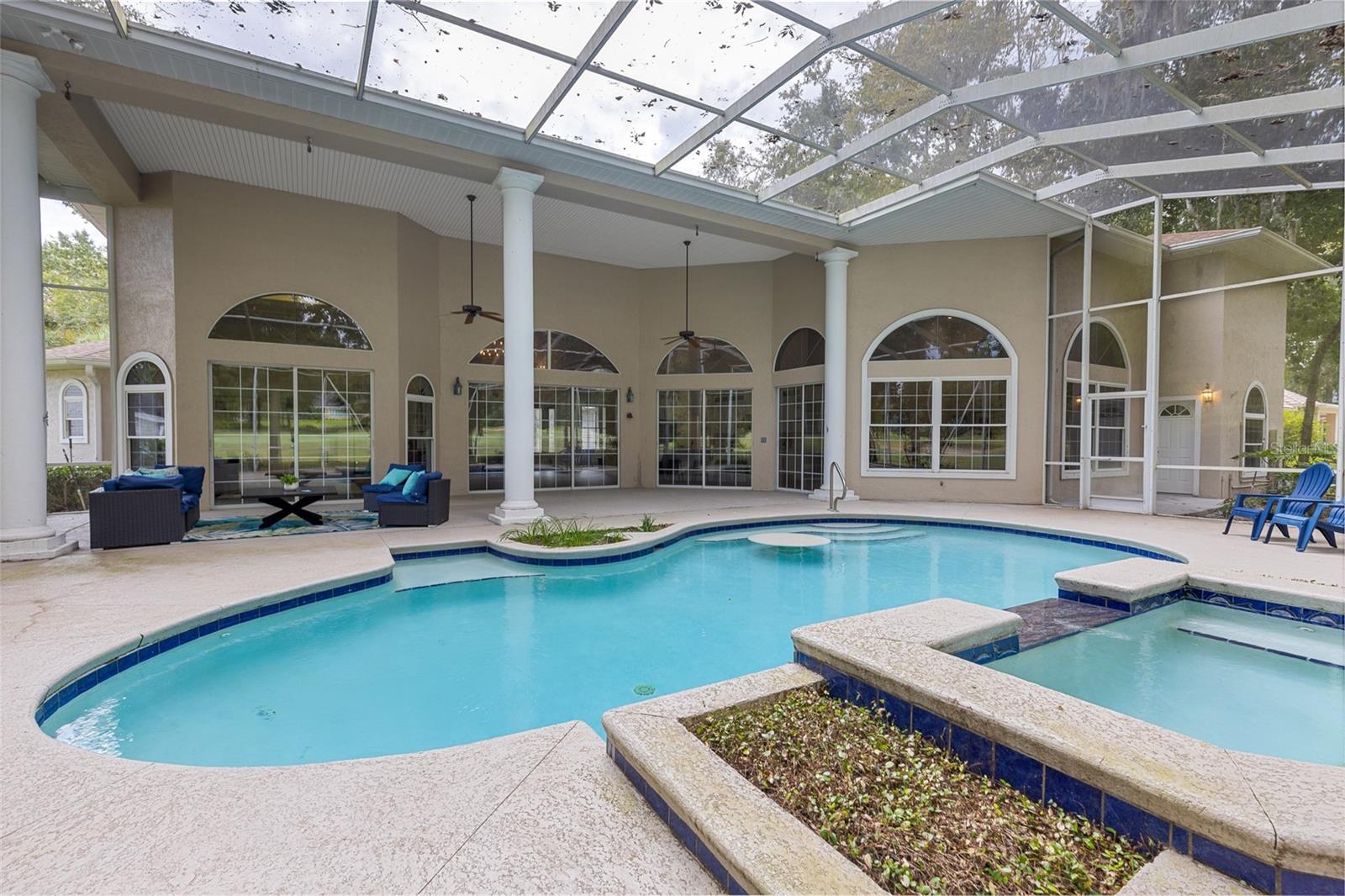 COUNTRY CLUB/OCALA UN 01 - Residential