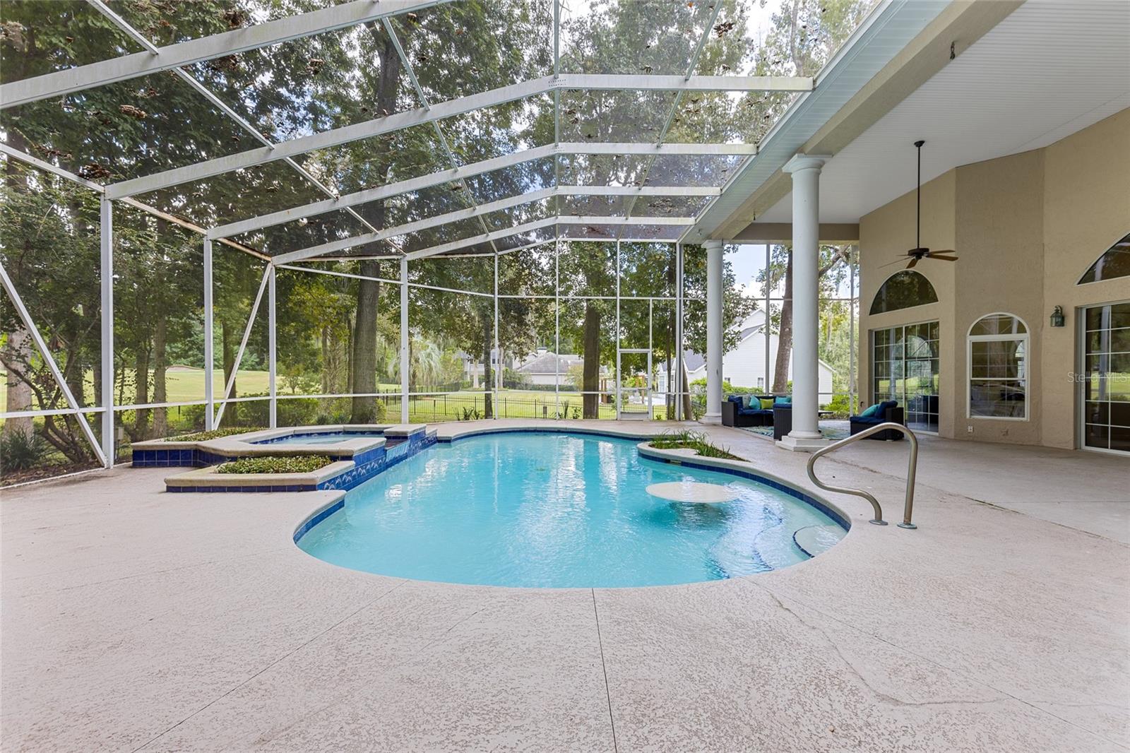 COUNTRY CLUB/OCALA UN 01 - Residential