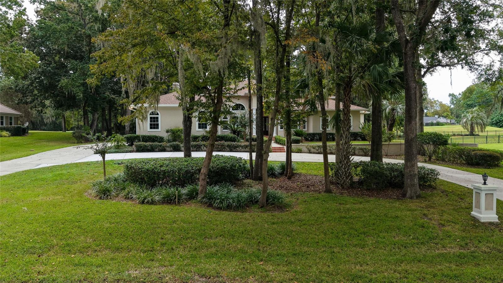COUNTRY CLUB/OCALA UN 01 - Residential