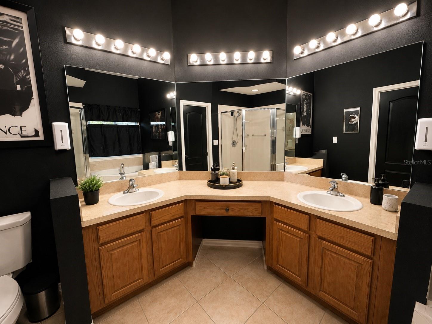 TAVARES PINES AT LAKE SAUNDERS PH 02 - Residential
