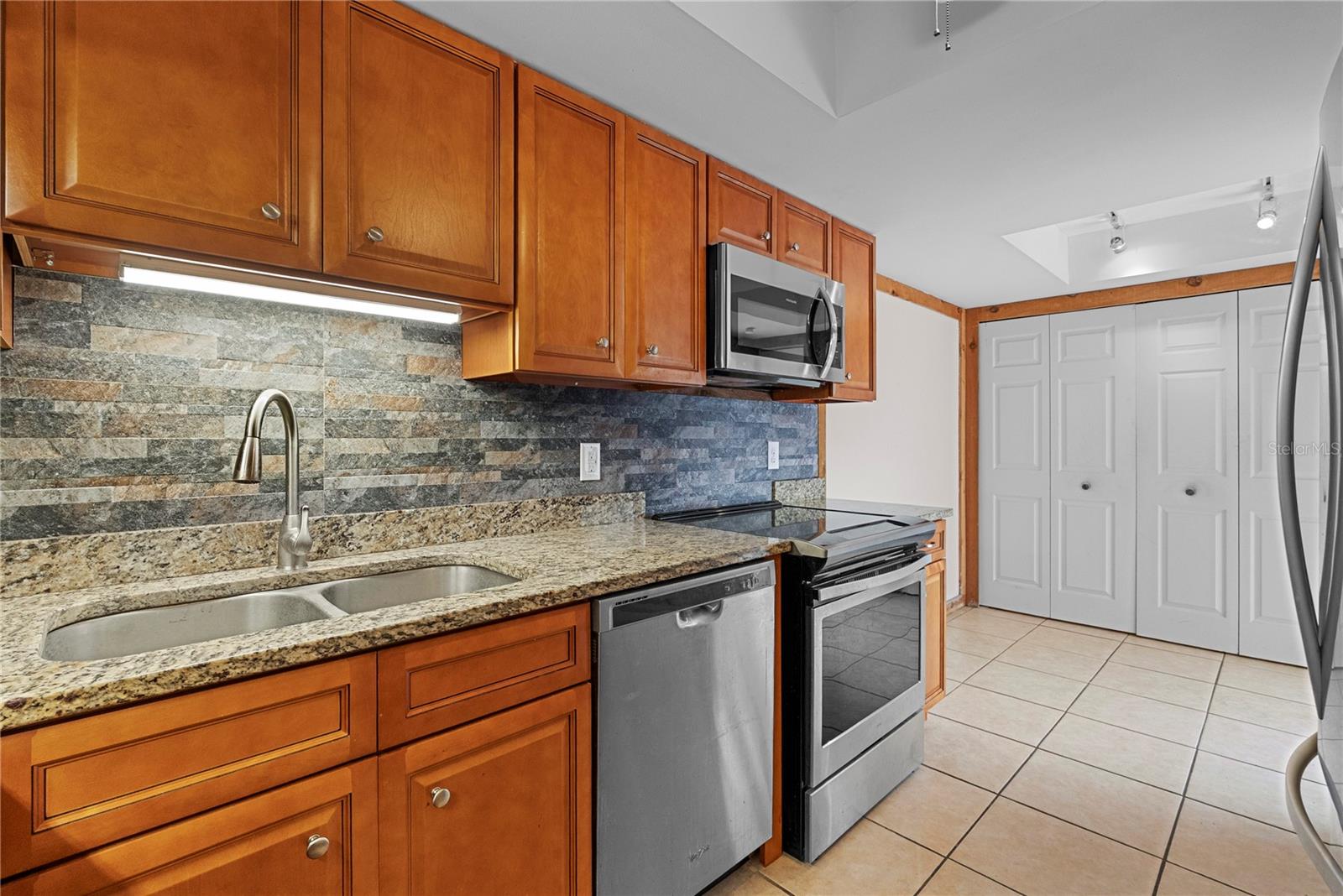 497 MEADOWOOD BOULEVARD