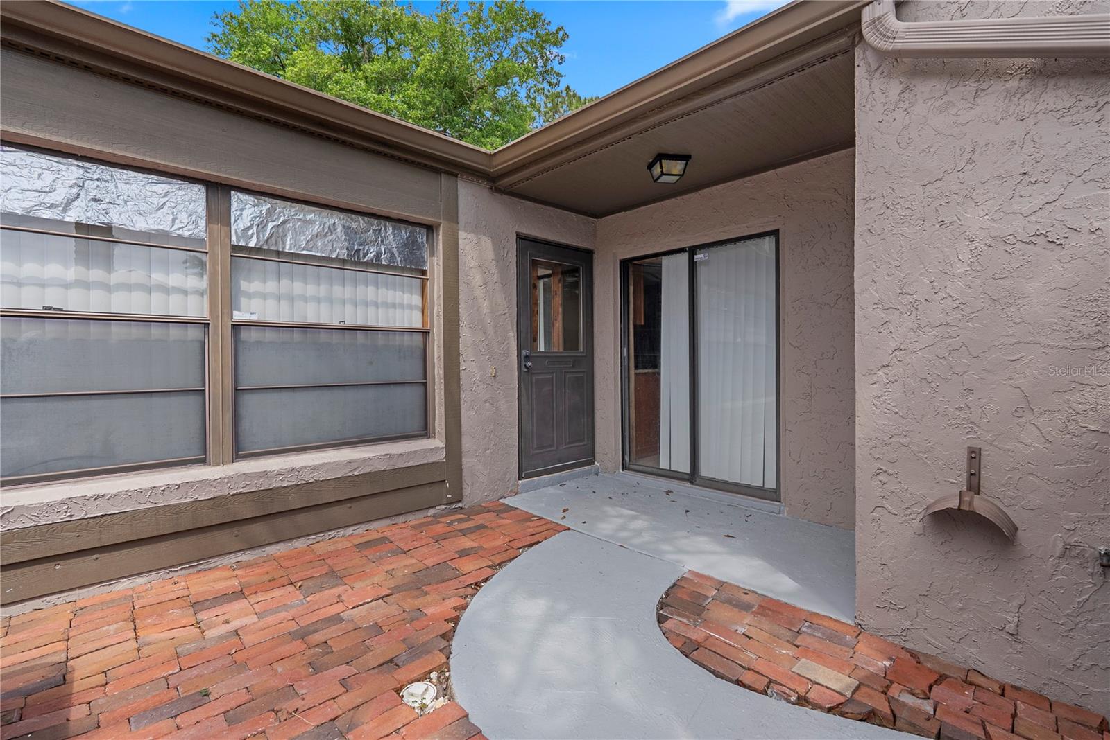 497 MEADOWOOD BOULEVARD