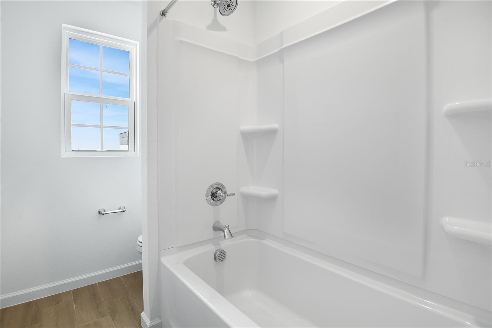 SEASONS AT BELLA VISTA - Residential