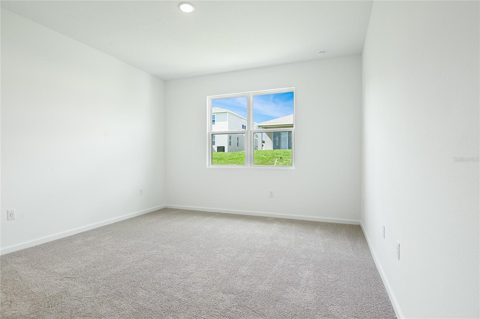 SEASONS AT BELLA VISTA - Residential