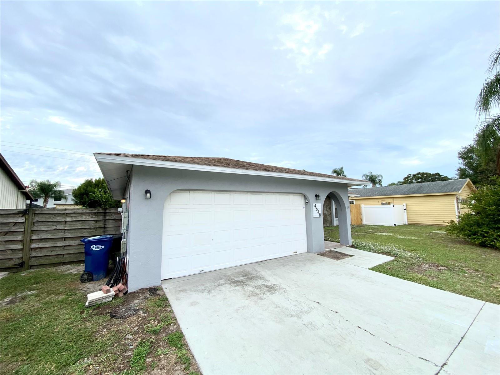 GLENBROOKE III - Residential