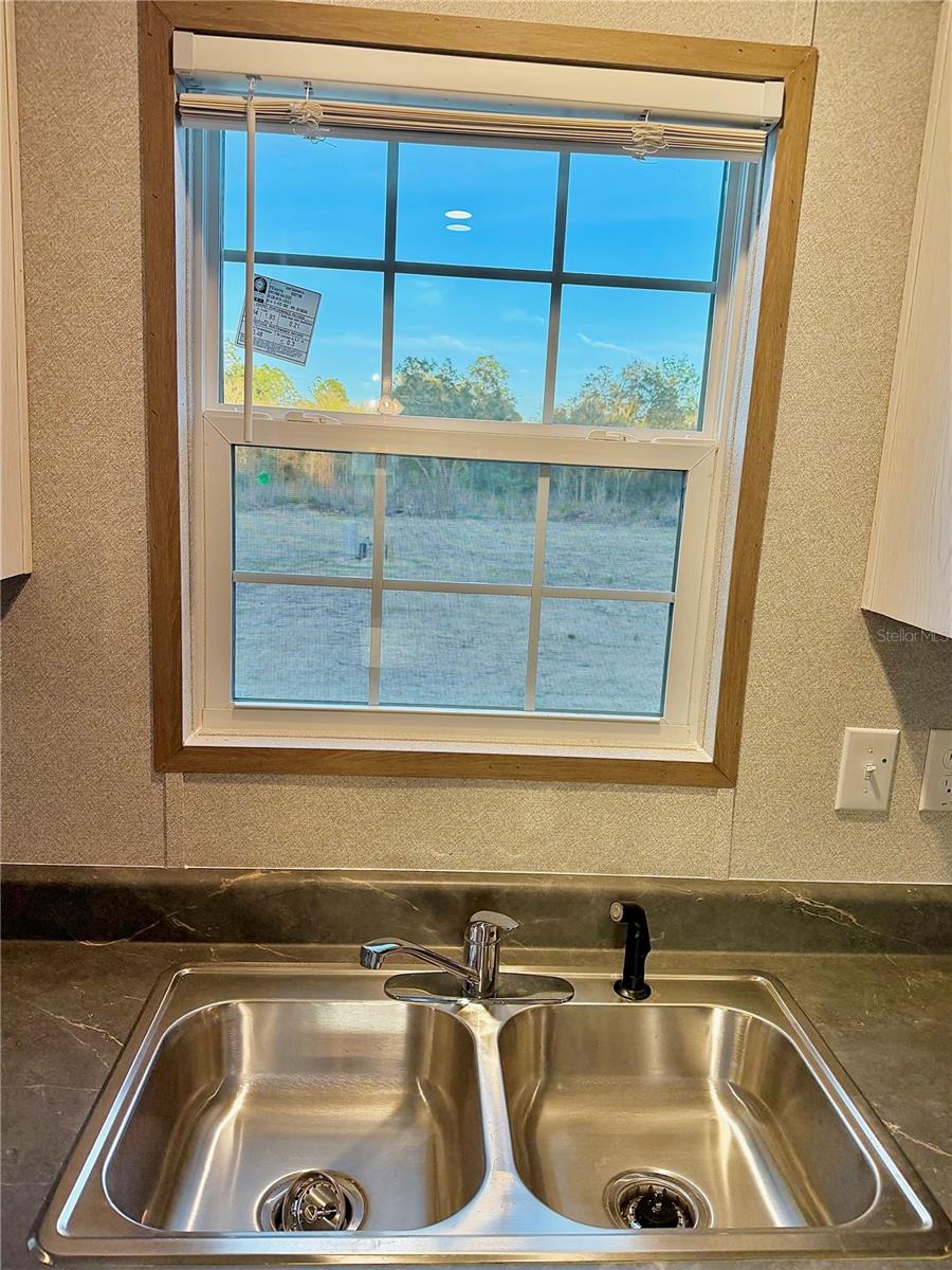 UNIVERSITY ESTATES - Residential