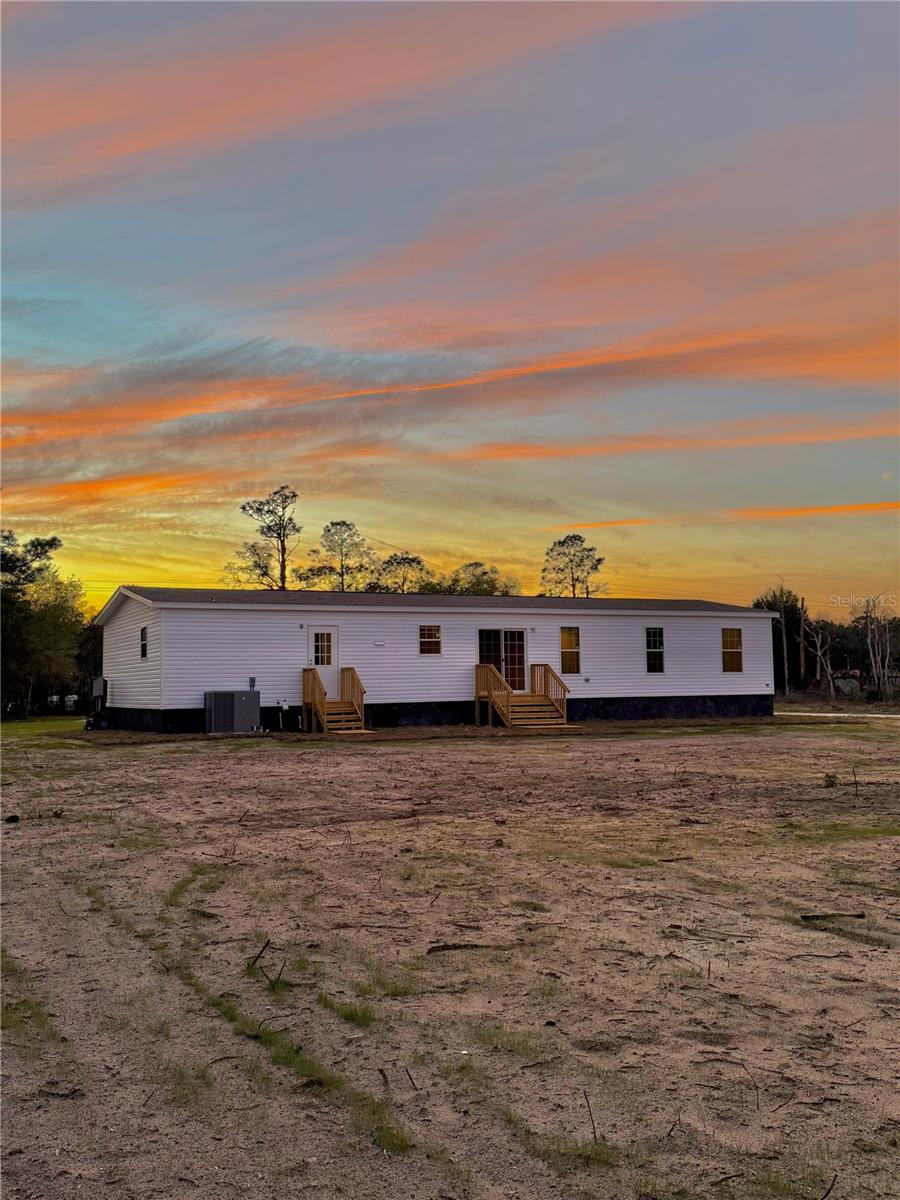 UNIVERSITY ESTATES - Residential