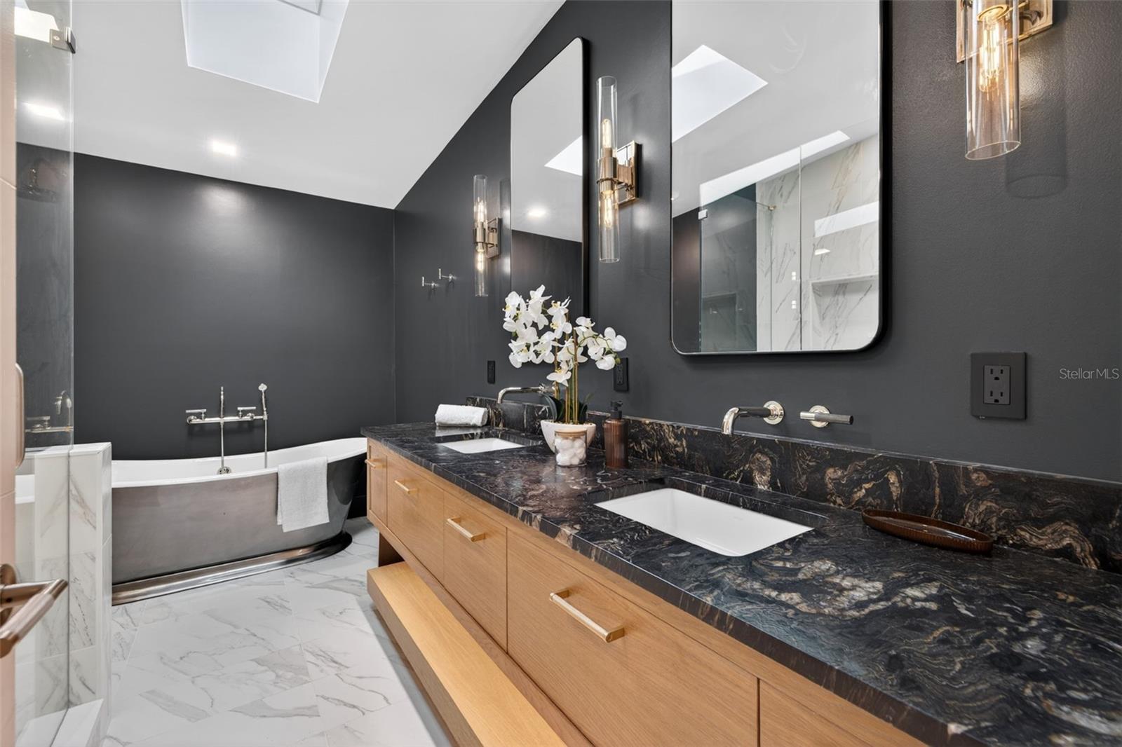 BARNARD ERASTUS A S REV SUB - Residential