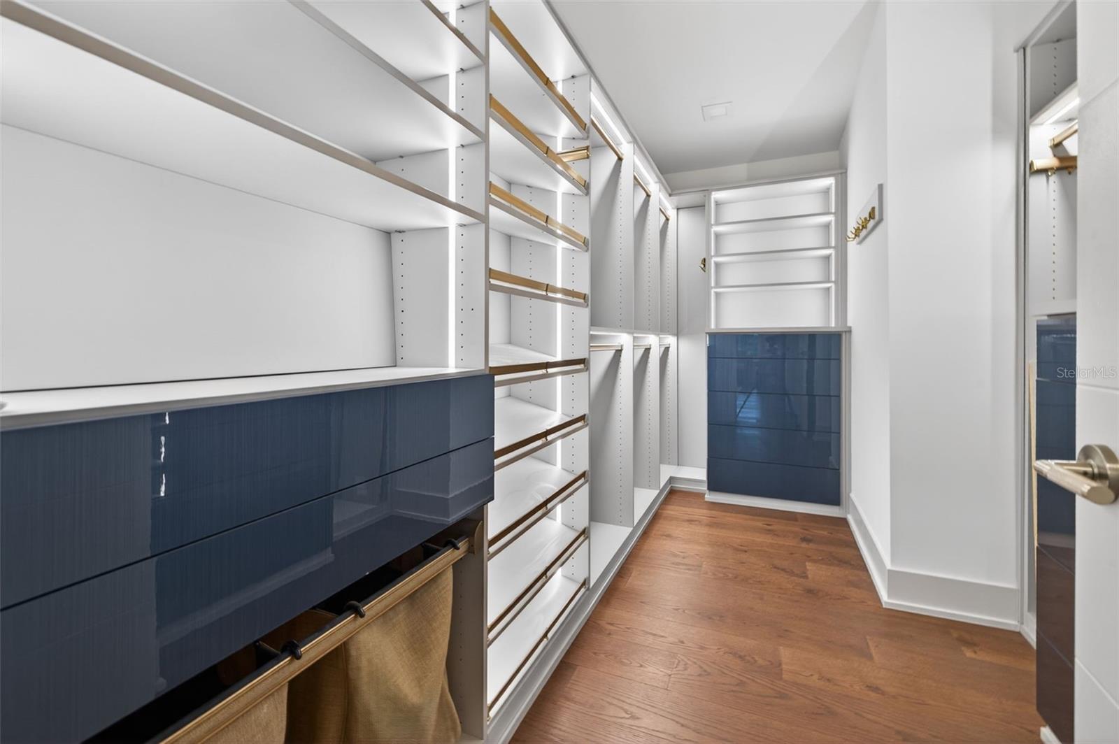 BARNARD ERASTUS A S REV SUB - Residential