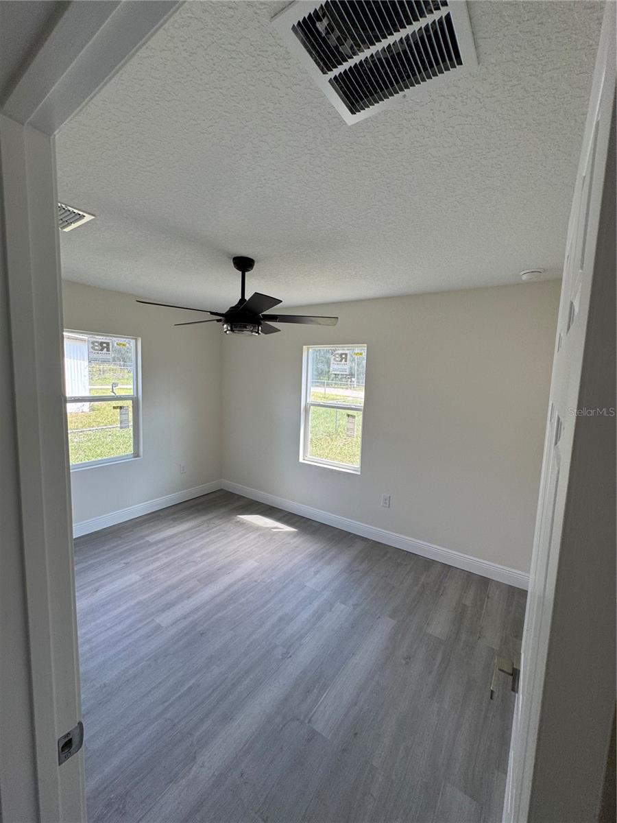 PINE LAKES SOUTH - Residential