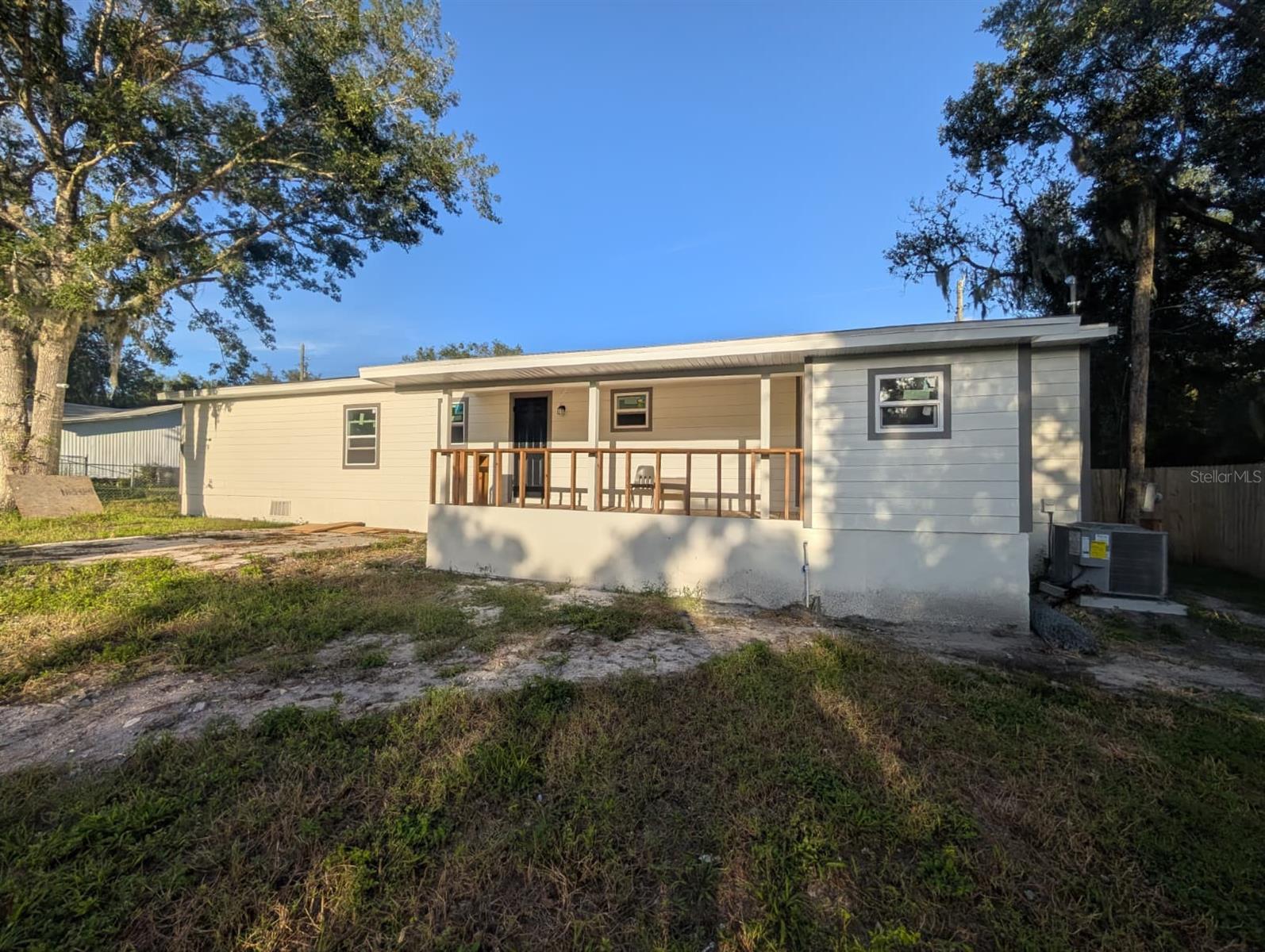 PINE LAKES SOUTH - Residential