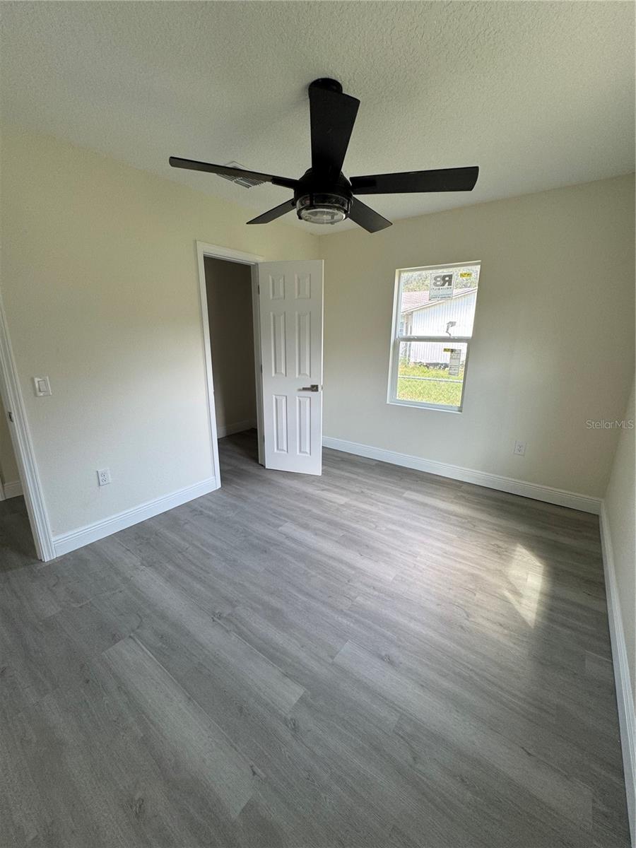 PINE LAKES SOUTH - Residential