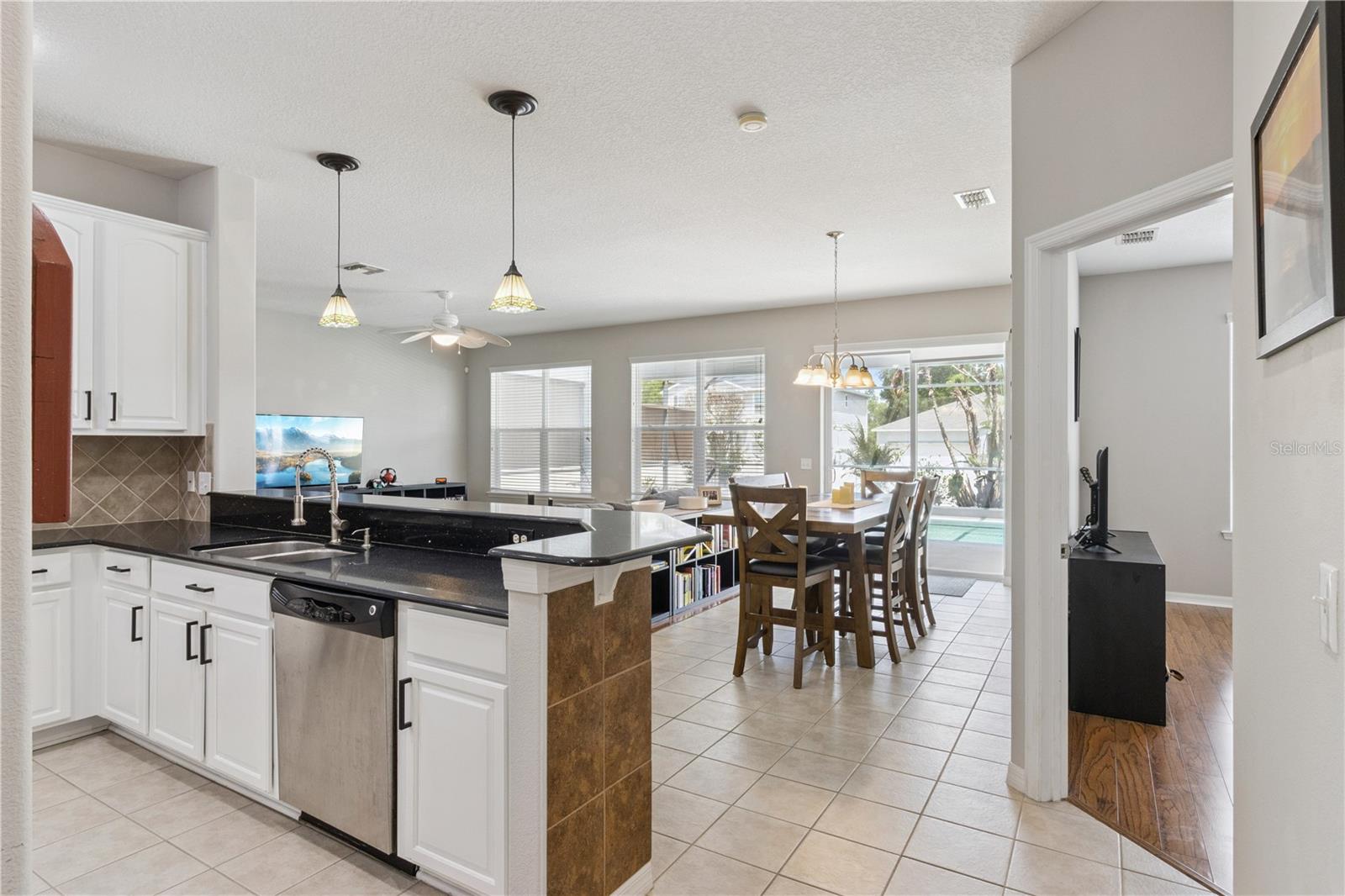 GREENS/PROVIDENCE - Residential