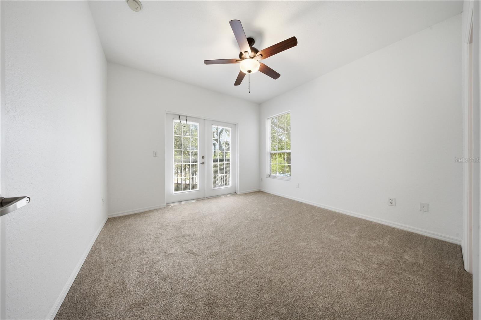 ENCLAVE/OXFORD PLACE BLDG 6 - Residential