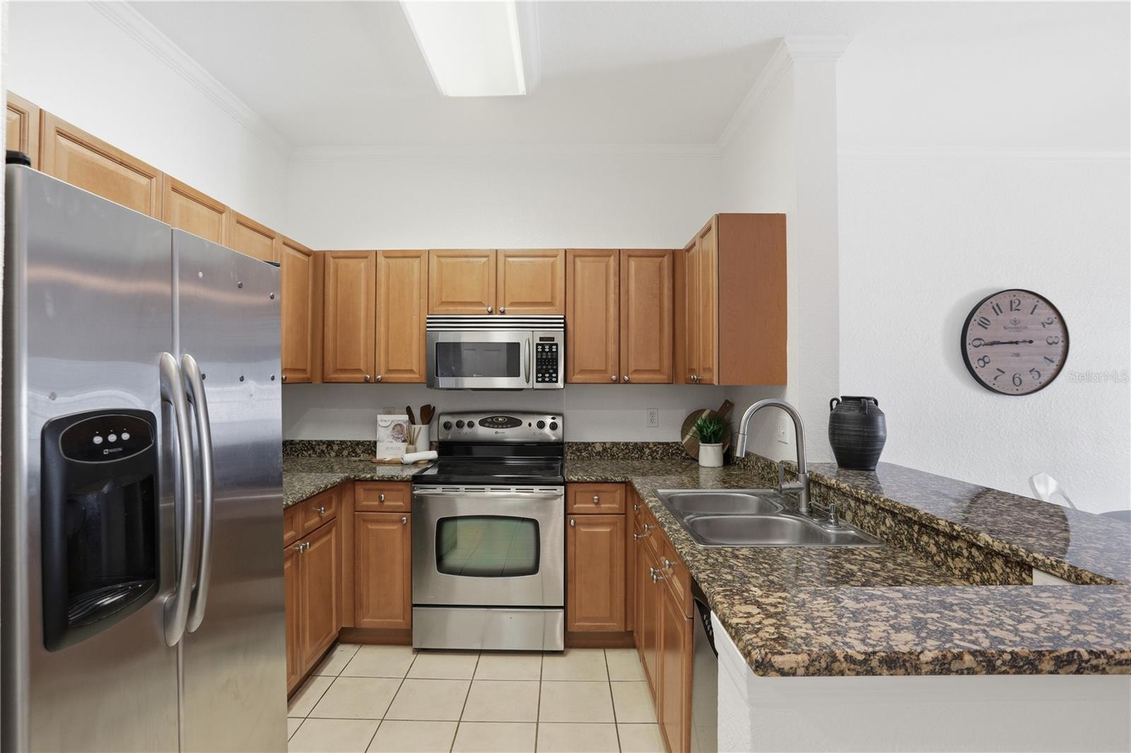 ENCLAVE/OXFORD PLACE BLDG 6 - Residential