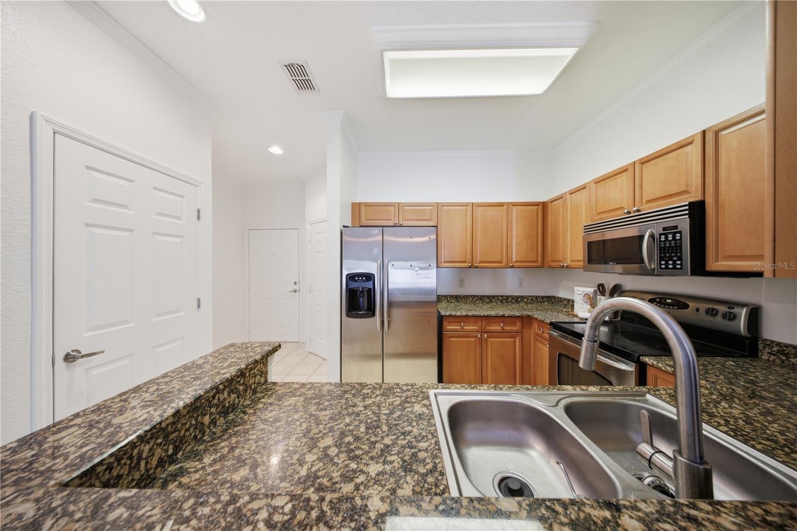 ENCLAVE/OXFORD PLACE BLDG 6 - Residential