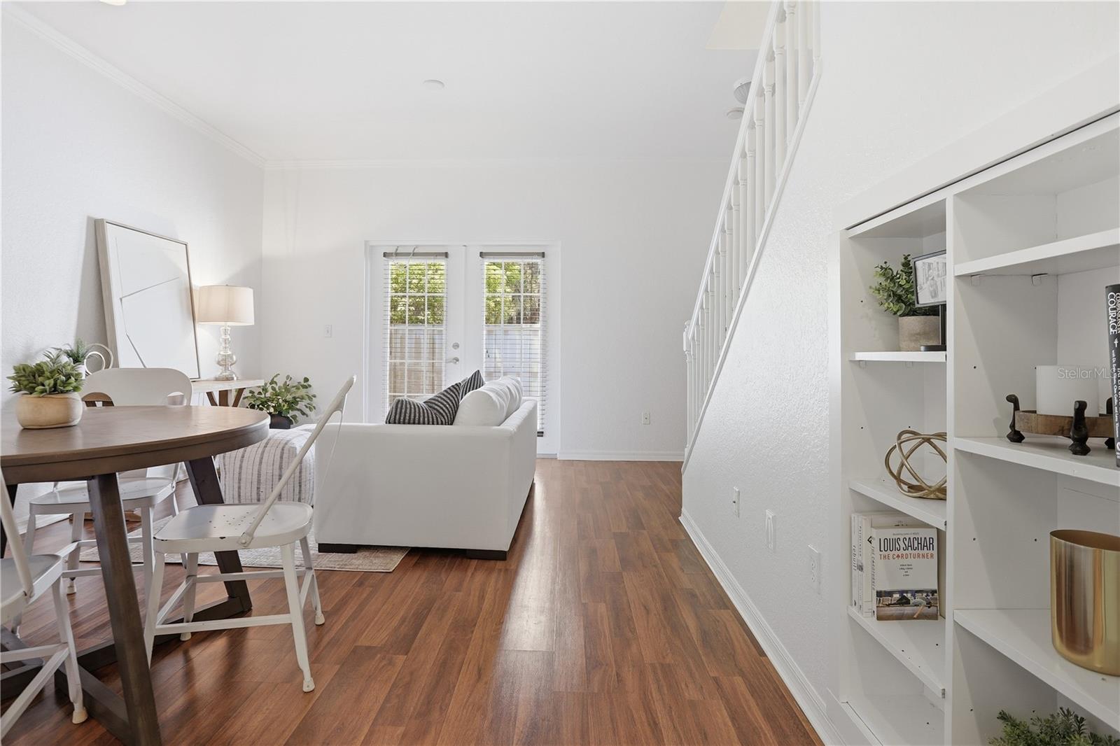 ENCLAVE/OXFORD PLACE BLDG 6 - Residential