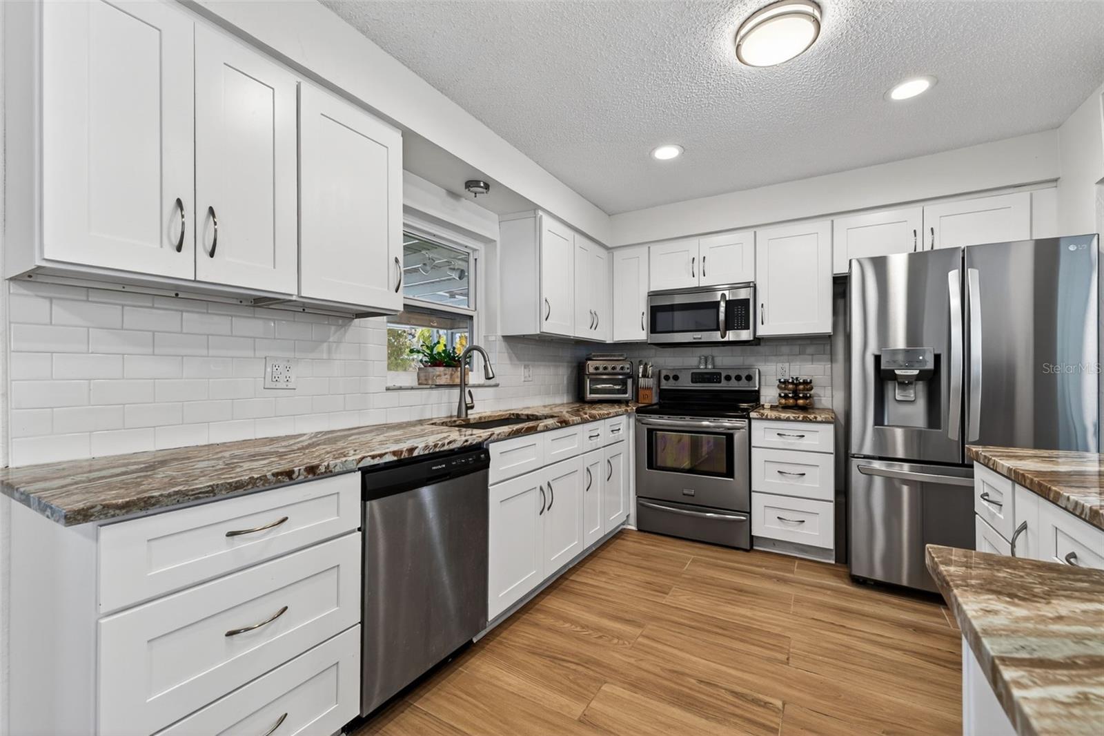 CROSS BAYOU ESTATES - Residential