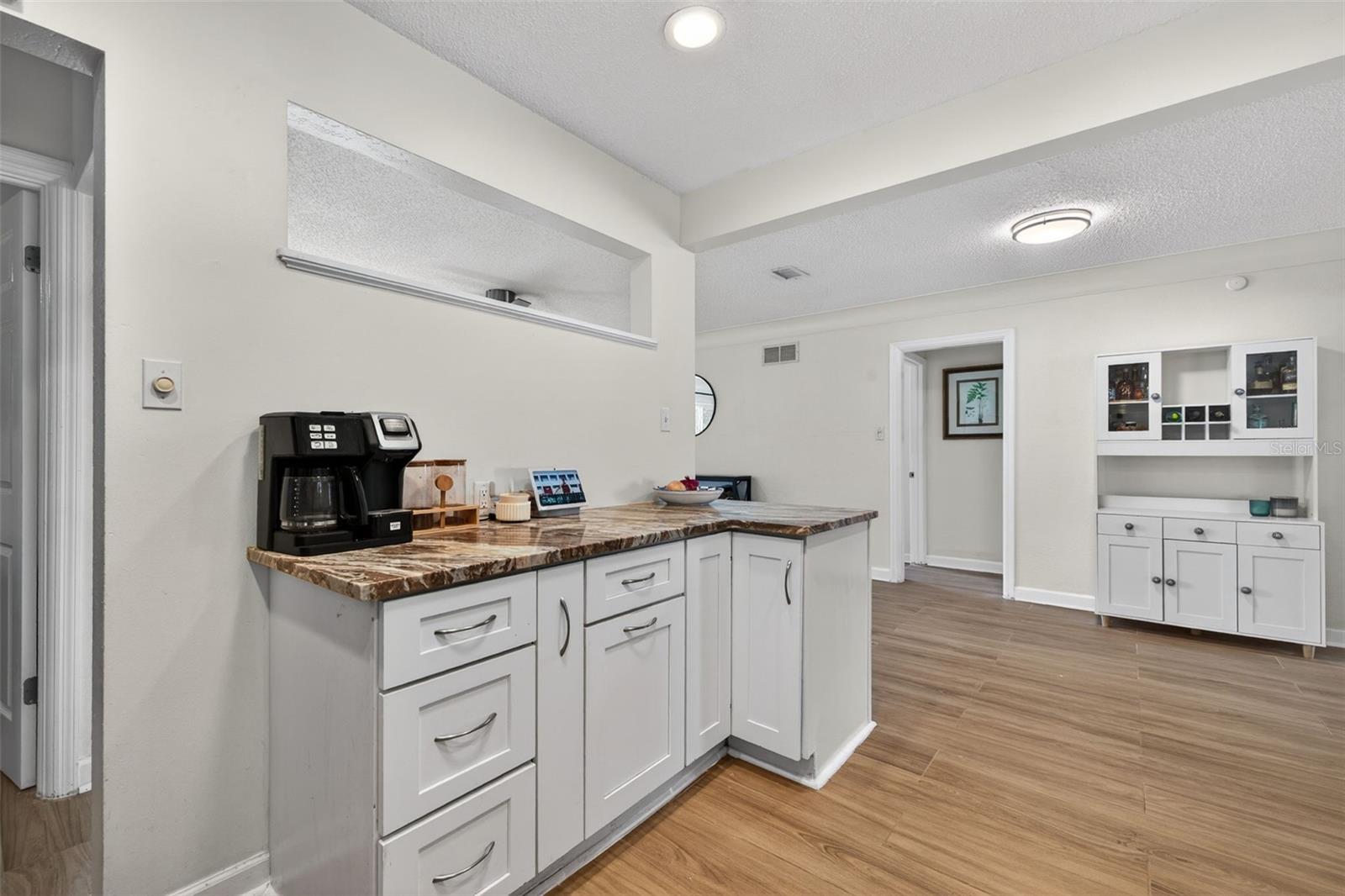 CROSS BAYOU ESTATES - Residential