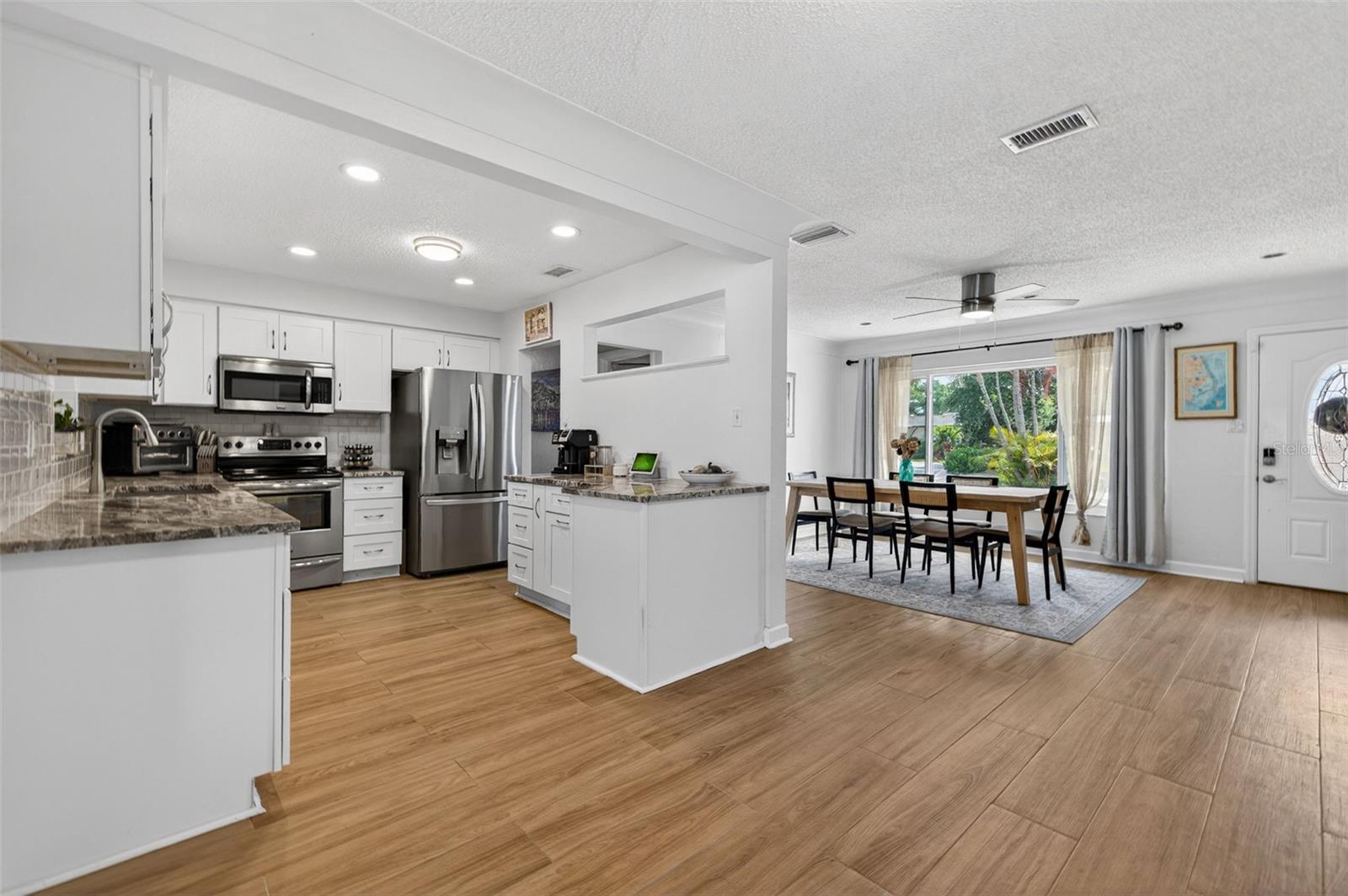 CROSS BAYOU ESTATES - Residential