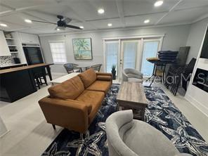 WATERSIDE AT COQUINA KEY SOUTH - Residential