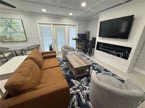 WATERSIDE AT COQUINA KEY SOUTH - Residential