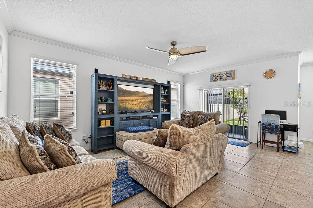 RESERVE/SAWGRASS PH 4B - Residential