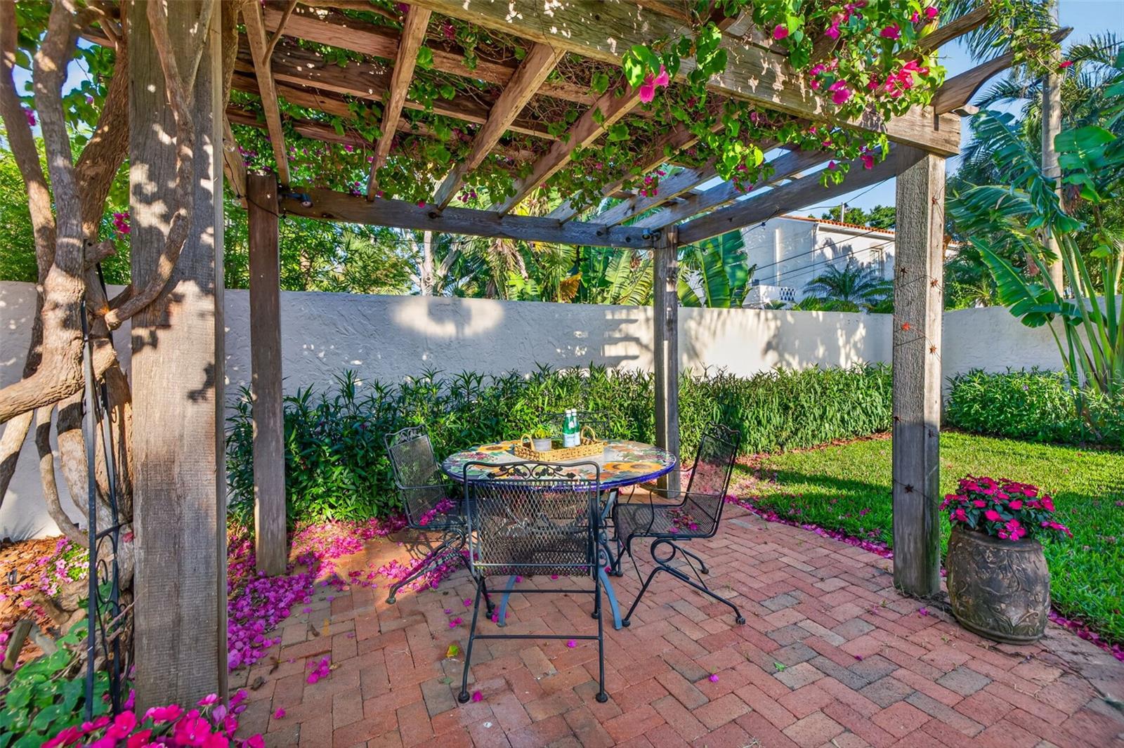 SNELL AND HAMLETTS NORTH SHORE ADD - Residential