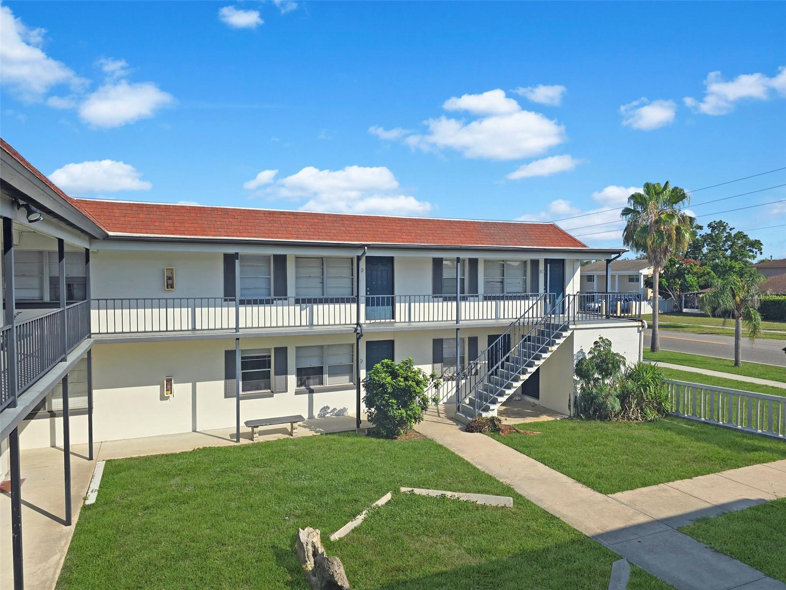 ACREAGE - Residential Income