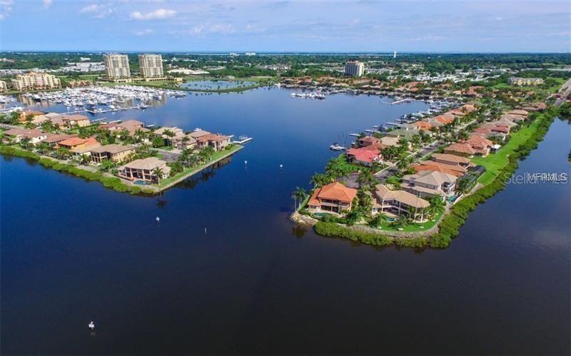 102 RIVIERA DUNES WAY N-13