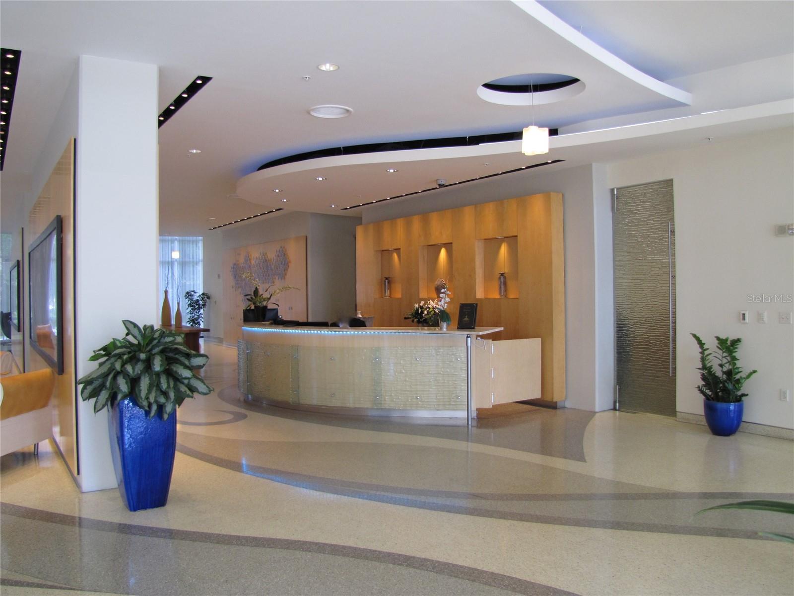 VUE/LK EOLA - Residential Lease