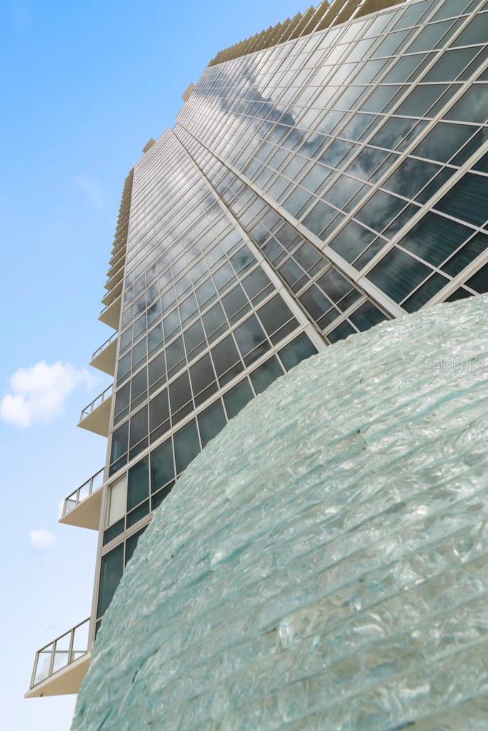 VUE/LK EOLA - Residential Lease