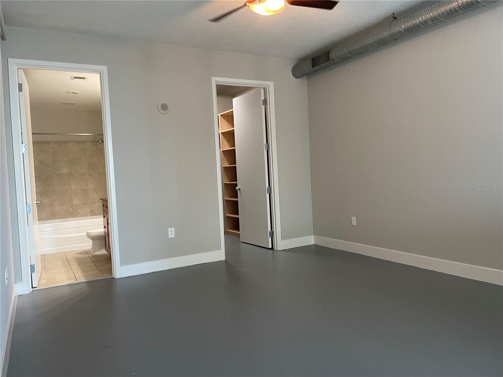 VUE/LK EOLA - Residential Lease