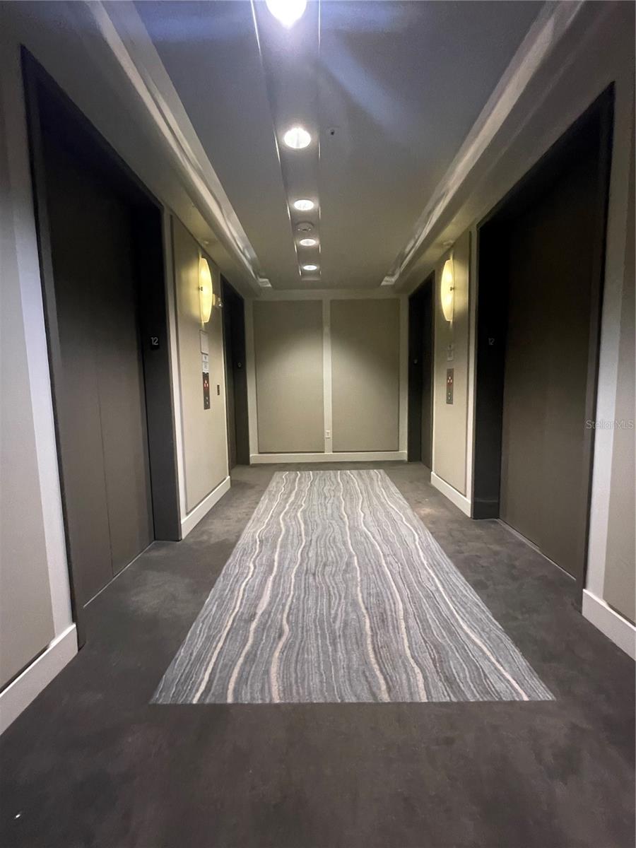 VUE/LK EOLA - Residential Lease