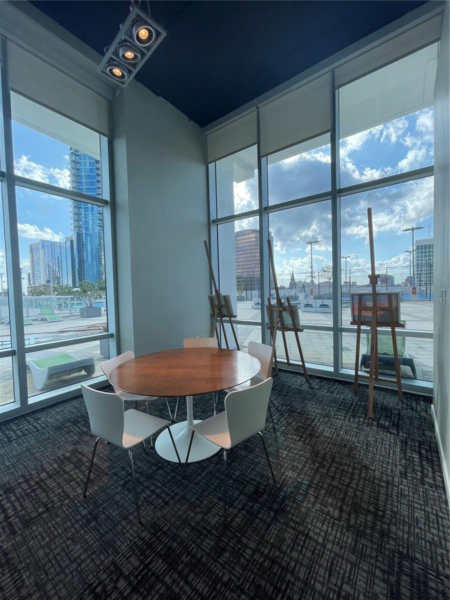 VUE/LK EOLA - Residential Lease