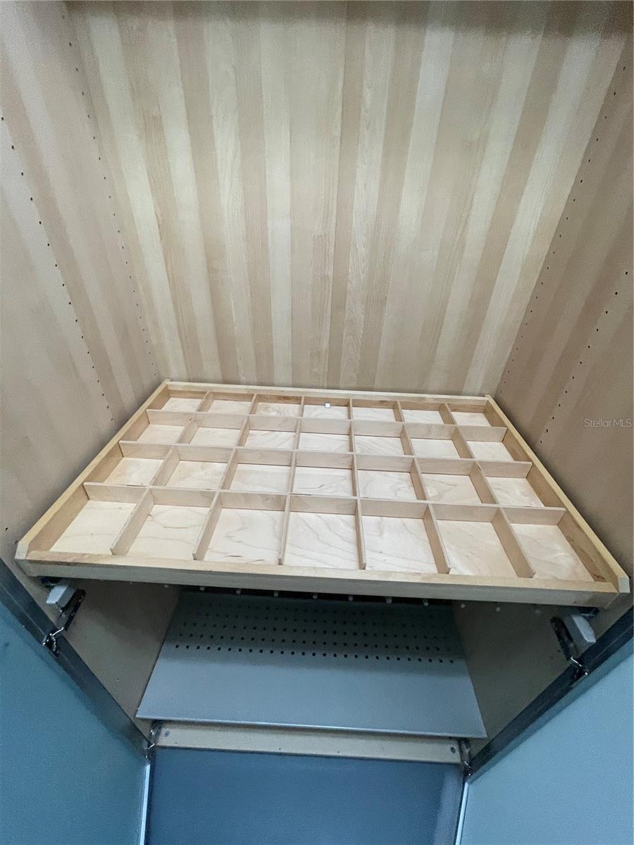 VUE/LK EOLA - Residential Lease