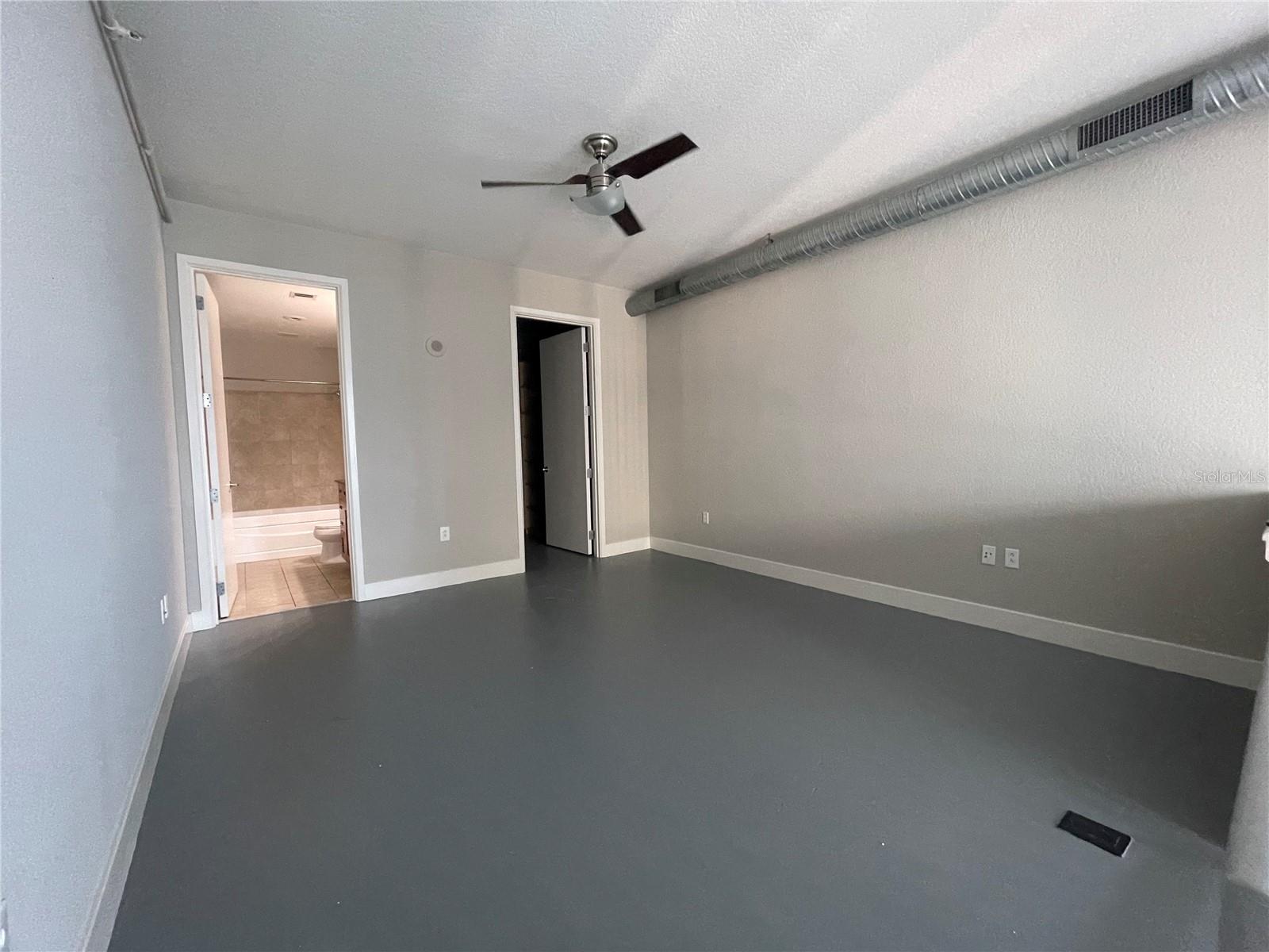 VUE/LK EOLA - Residential Lease